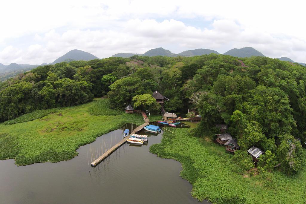 Reserva Ecologica Nanciyaga Hotel Catemaco Exterior photo